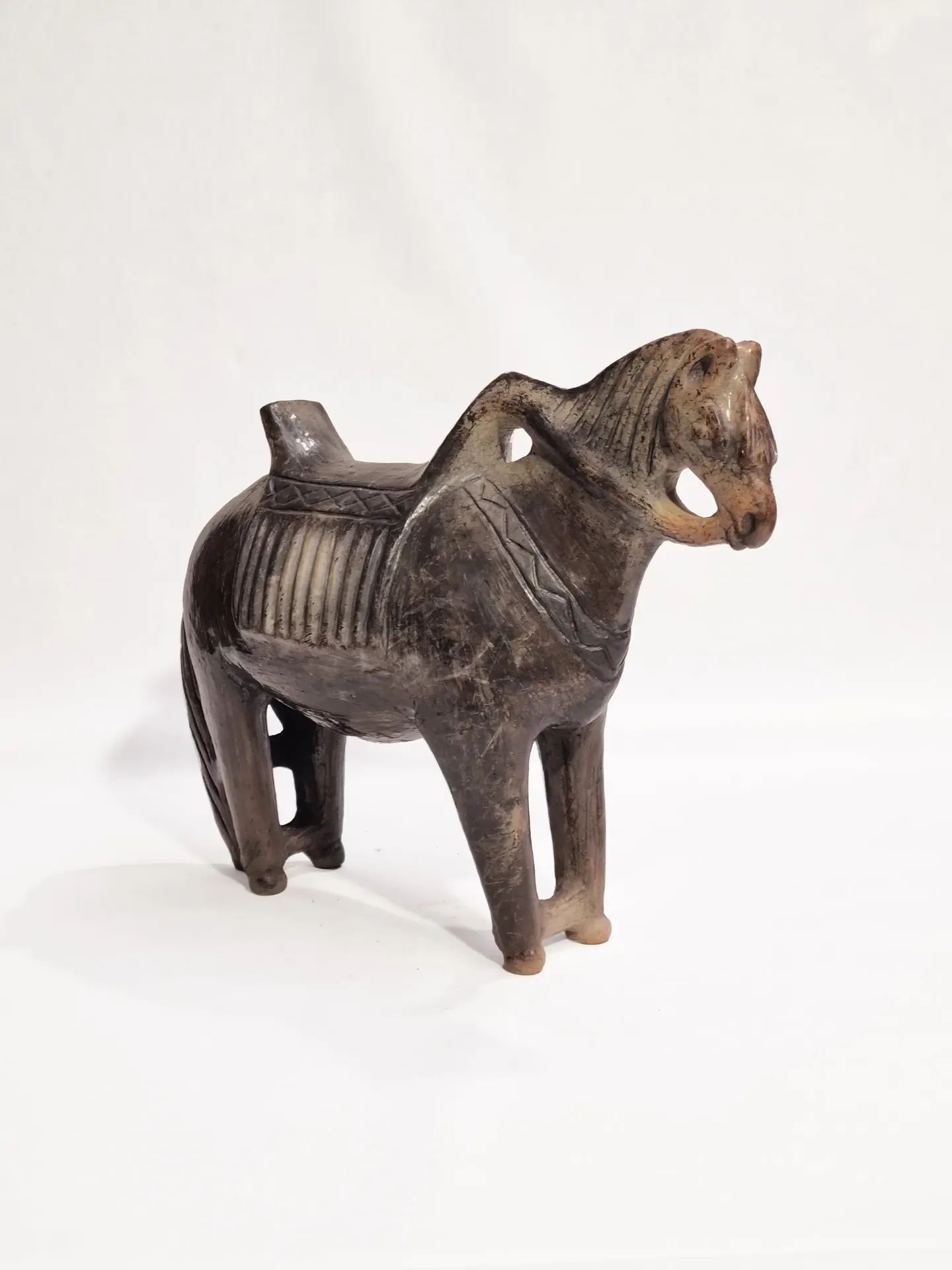Statue Terracotta I Horse I 001 S0 Charcoal (S)