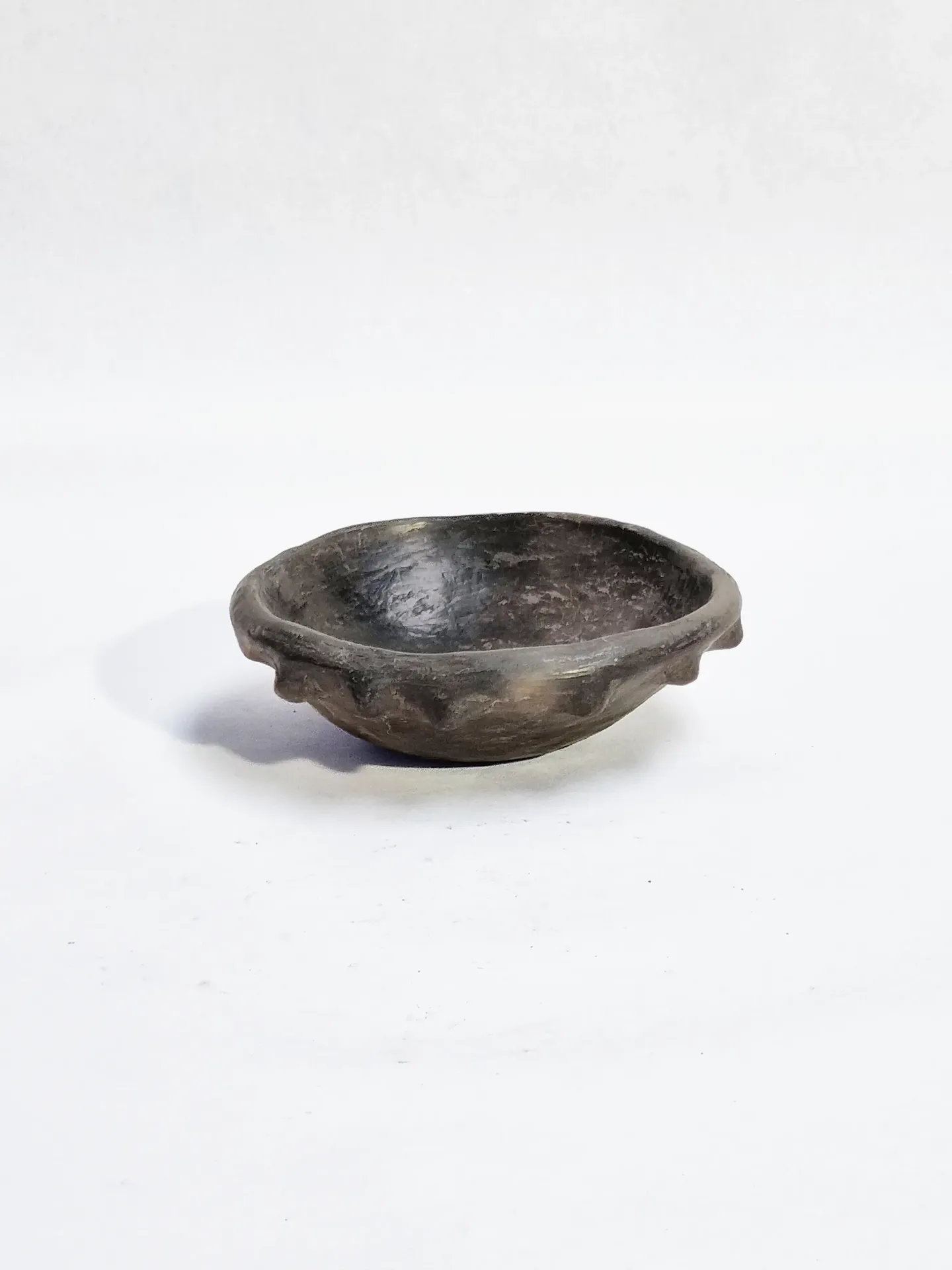 Empty Pocket Terracotta l Dot I 001 S1 Charcoal