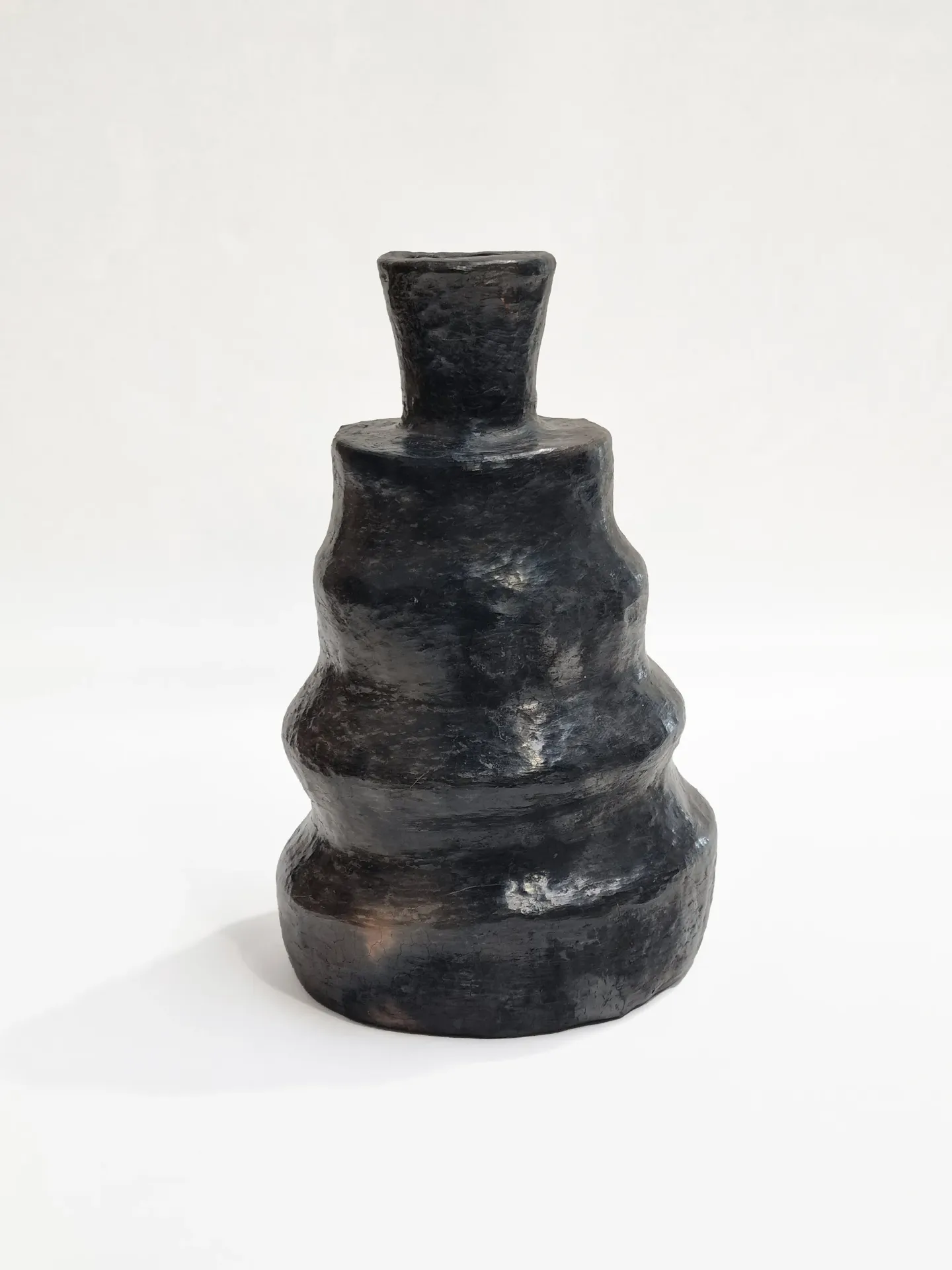 Vase Terracotta l Pine I 003 Black S2