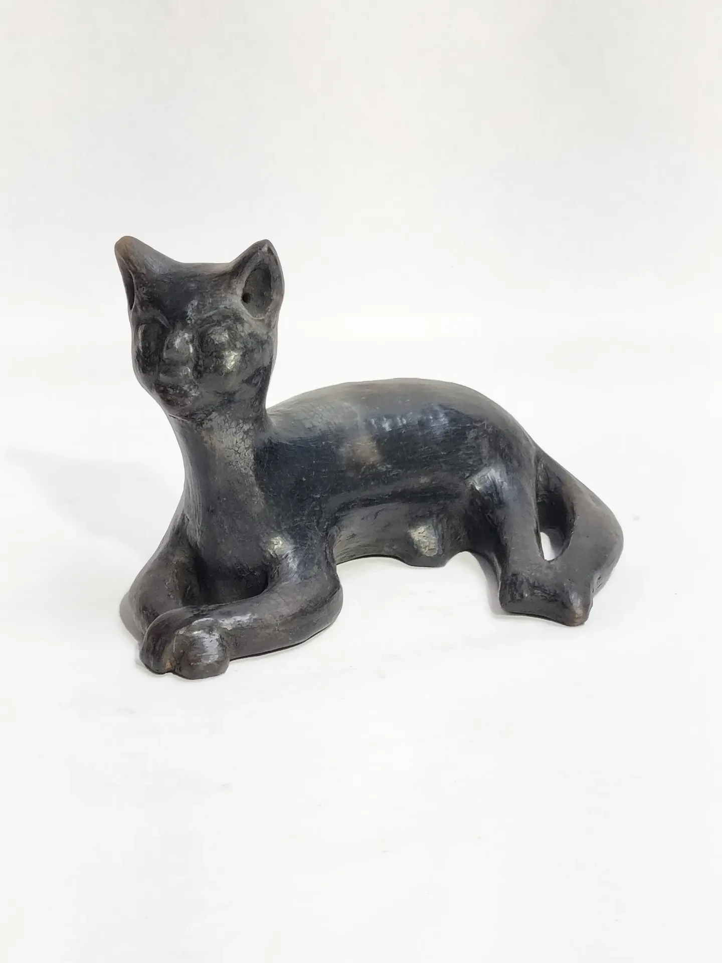 Statue Terracotta I Cat I 001 S0 Charcoal